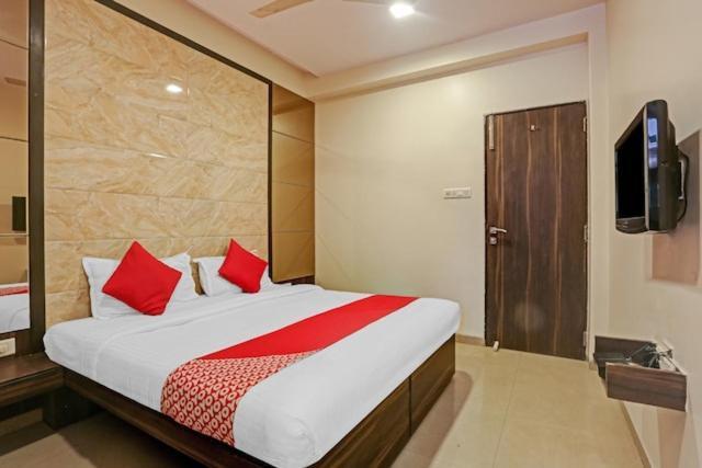 Hotel Amfahh - Andheri West Railway Station Mumbai Kültér fotó