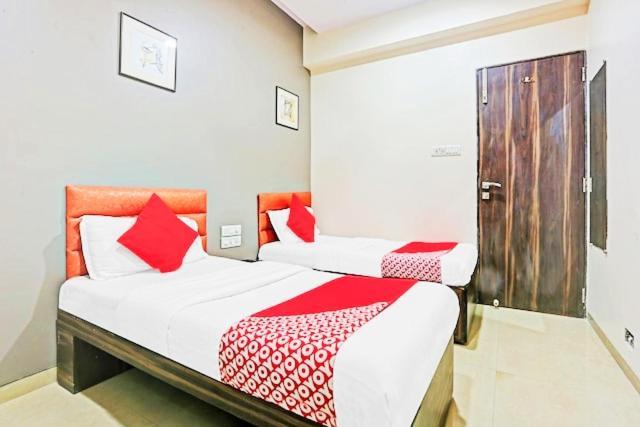 Hotel Amfahh - Andheri West Railway Station Mumbai Kültér fotó