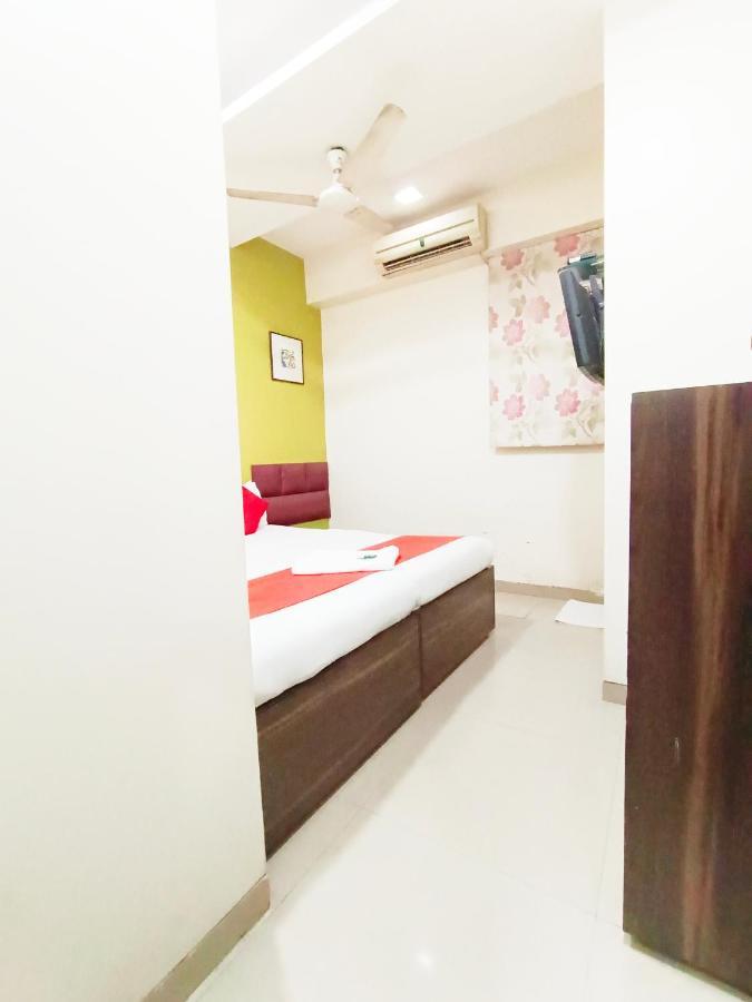Hotel Amfahh - Andheri West Railway Station Mumbai Kültér fotó